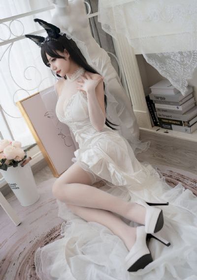 美女任你摸草莓视频_4KHD在线观看