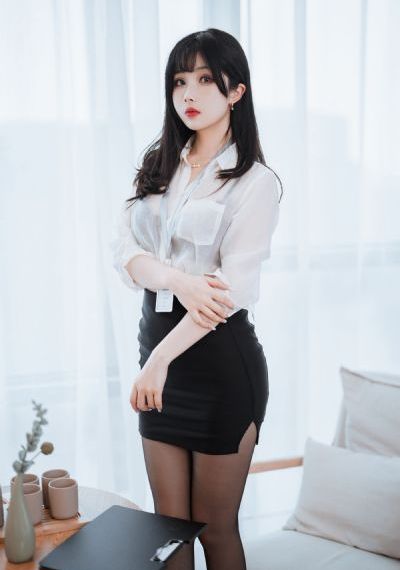 年轻的女教师3免费观看_剧情片完整视频观看