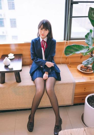 东北夫妻到饭点吃饭视频_BD英语免费观看