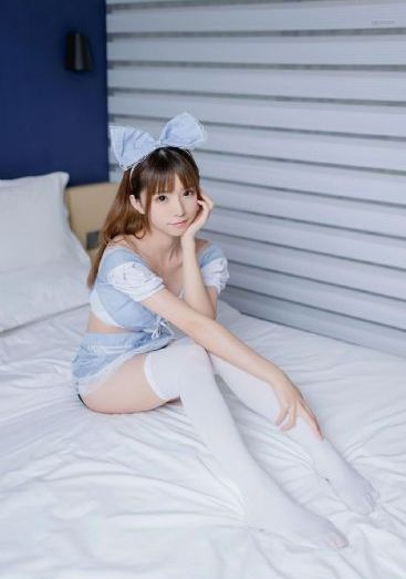 亚洲国产高清女主播二区_720免费观看