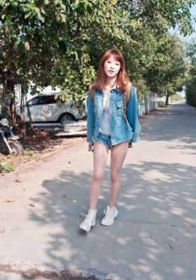 欧美丰腴丰满大屁股熟妇_BD韩语BD在线观看
