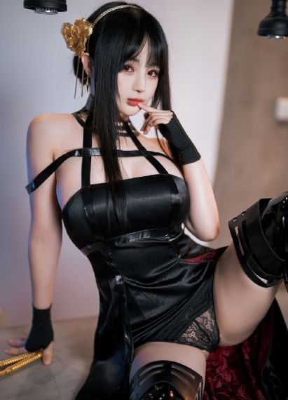 班长叫我去她家写作业_高清高清免费观看