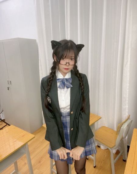 和搜子同居的日子2中文_1080P免费观看电视剧