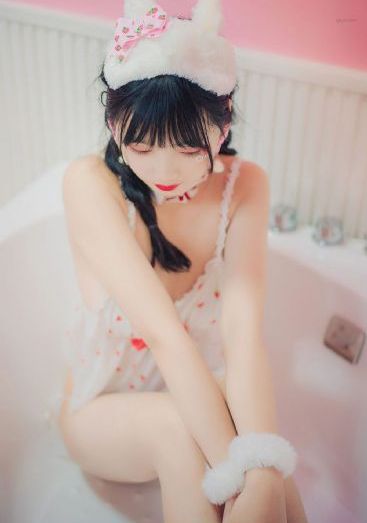 大奶子秘书h_在线观看视频