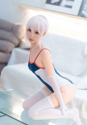 很色很黄美女图片_超清在线观看完整版