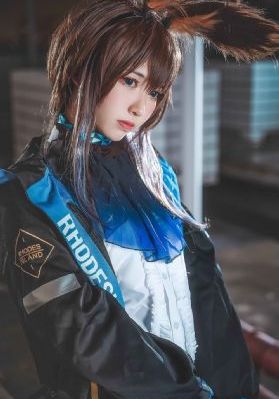 欧美 亚洲 另类 制服 自拍_1080P在线视频观看